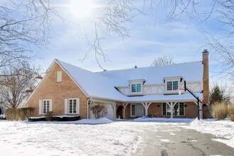 Building Photo - 931 Coventry Dr