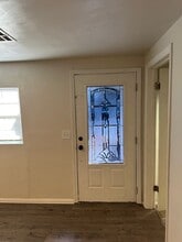 Building Photo - 2317 SW 48th St