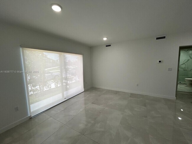 Foto del edificio - 14624 SW 261st Terrace