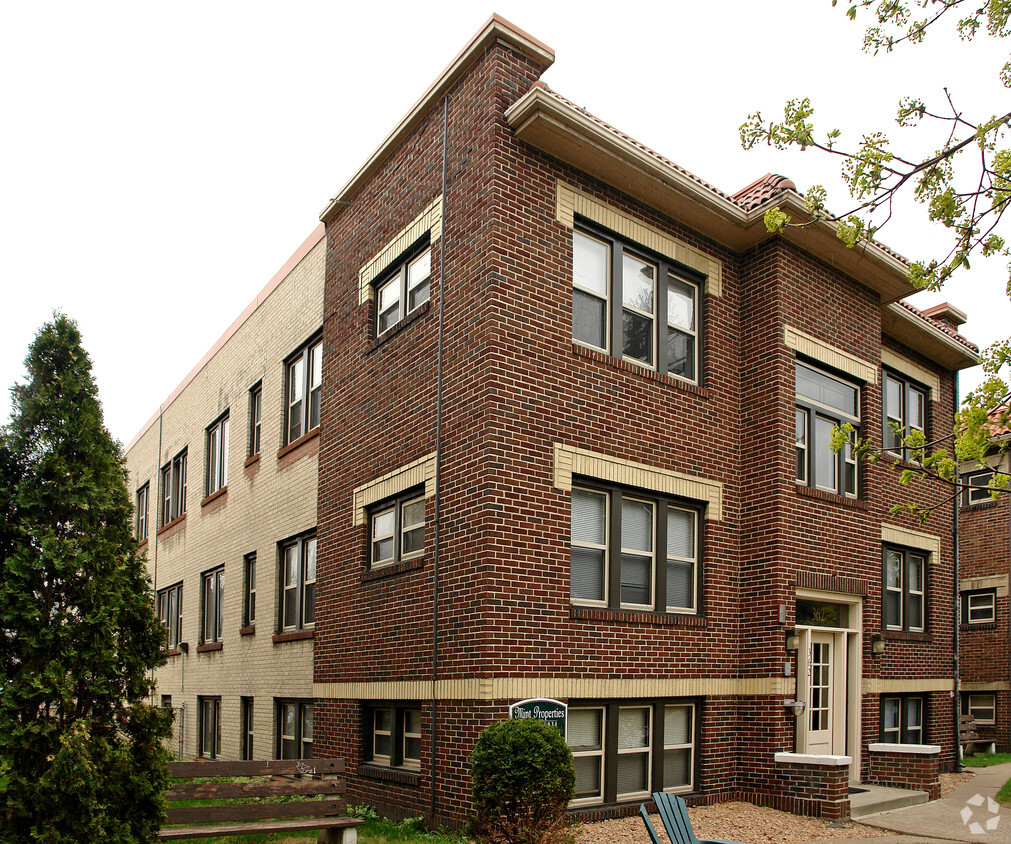 Foto del edificio - Mint Properties Apartments