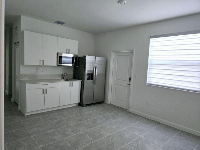 Foto del edificio - 14808 SW 163rd Terrace