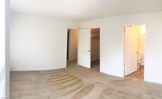 Building Photo - 4525 Duffy Dr