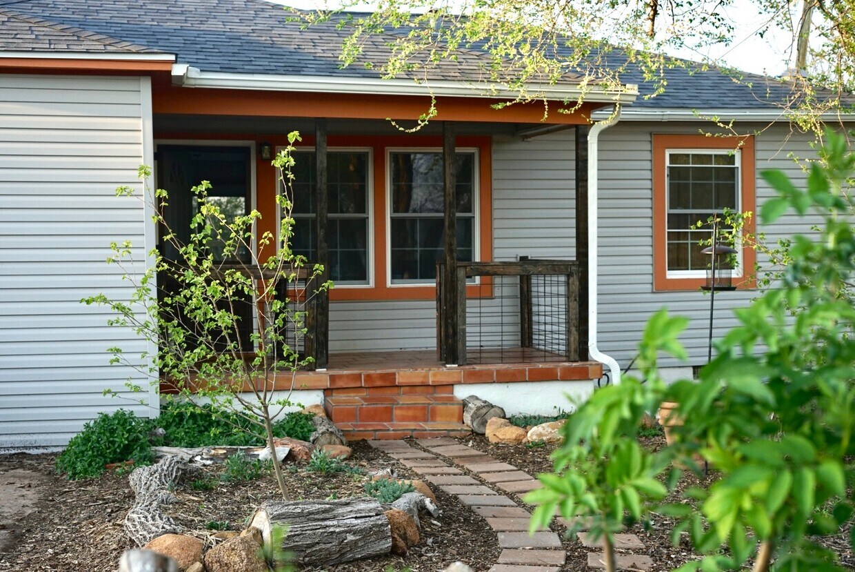 Foto principal - 2509 SW C Ave