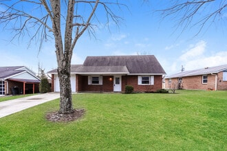 Building Photo - 1737 Amarillo Dr
