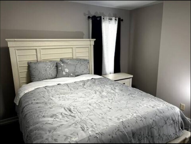 Foto del edificio - 326 W Bagley Rd