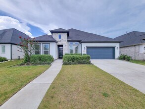 Building Photo - 5023 Golden Peach Rd