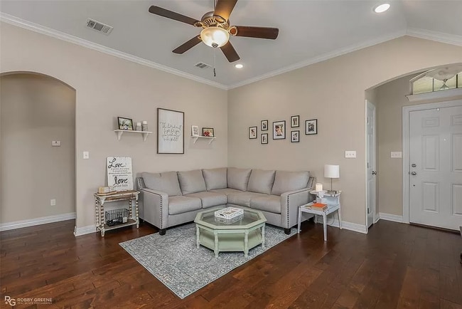 Building Photo - 102 Grand Cane Ct