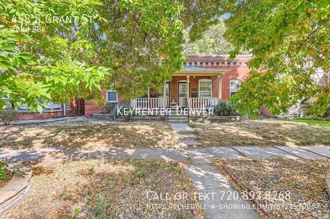 Foto del edificio - Charming 2-Bedroom Duplex Near Light Rail ...