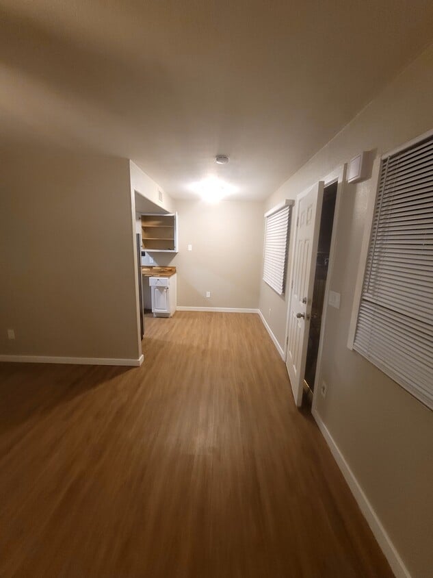 Photo - 8112 N 33rd Dr (Phoenix, AZ)