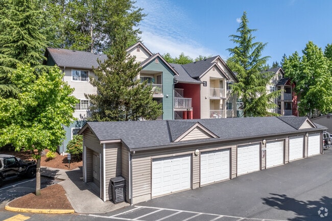 Mill Pointe Apartments - Mill Pointe