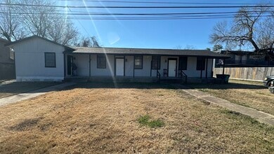 Building Photo - 904 Herbert Ave