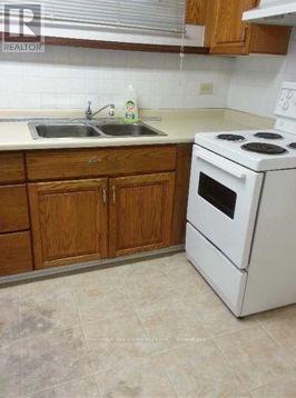 Photo du bâtiment - 182 Ruggles Ave