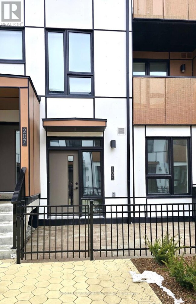 Building Photo - 30 All Nations Dr