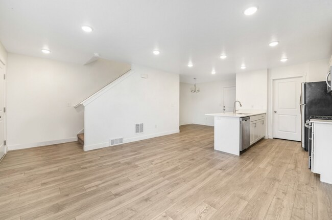 Foto del edificio - 3-Bedroom Home in Prime Lehi Location