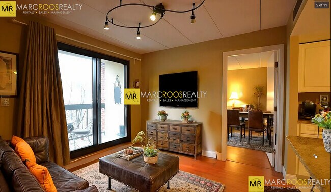 Foto del edificio - 85 Brainerd Rd