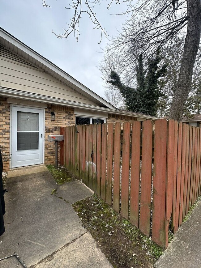 Foto del edificio - 4701 Flat Shoals Rd