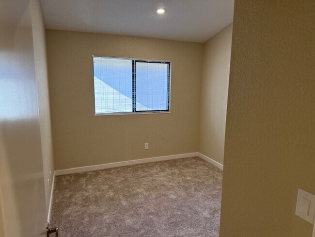 Foto del edificio - North side Vacaville single story.