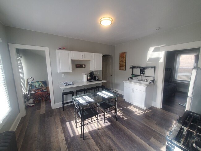 Foto del edificio - 2867 N Fratney St