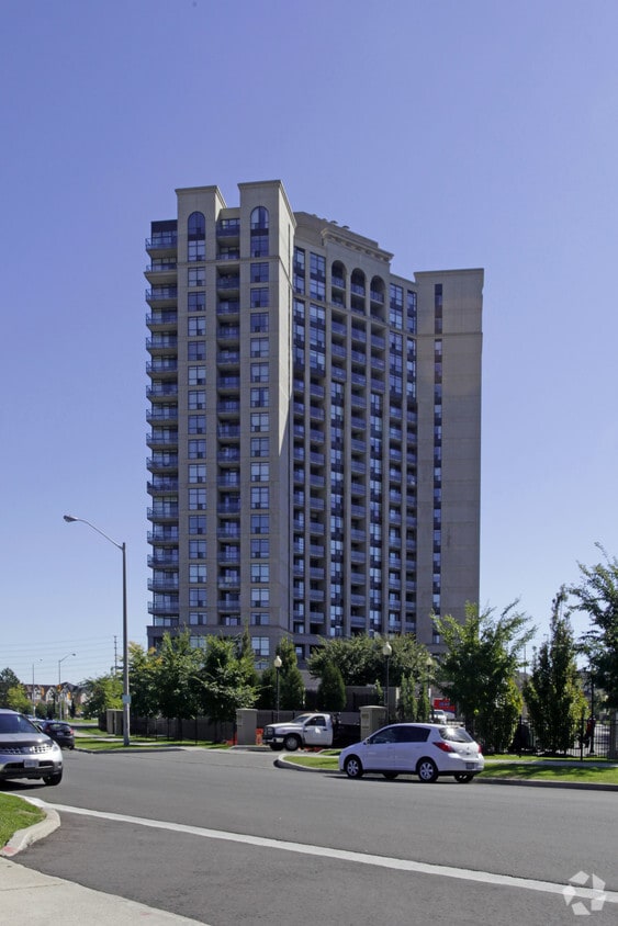 Building Photo - Tuscany Gates Condos