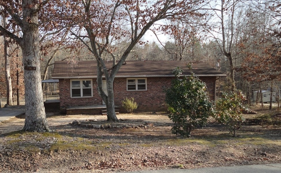 Primary Photo - 127 Knowlandwood Cir