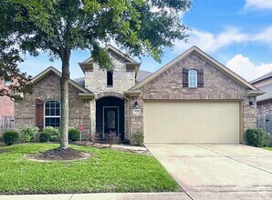 Building Photo - 7018 Baitland Dr