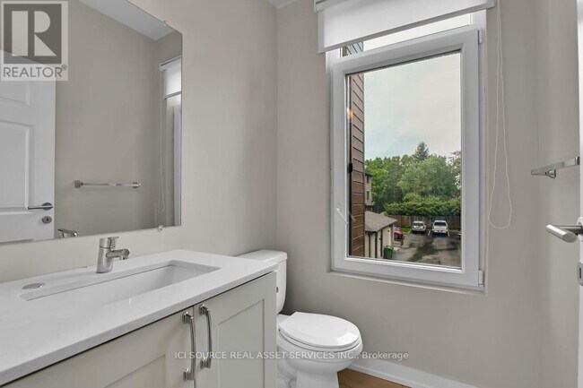 Building Photo - 338 Rhonda Stewart Private
