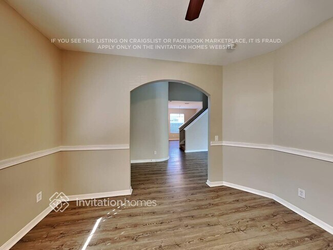 Building Photo - 7631 Blue Spring Dr