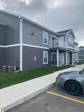 Building Photo - 1002 W Broomfield St