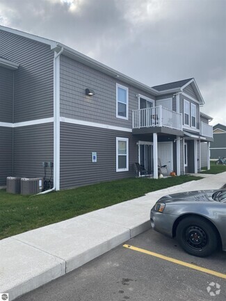 Building Photo - 1002 W Broomfield St