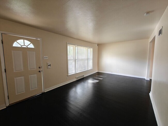 Foto del edificio - Charming 2 bed home