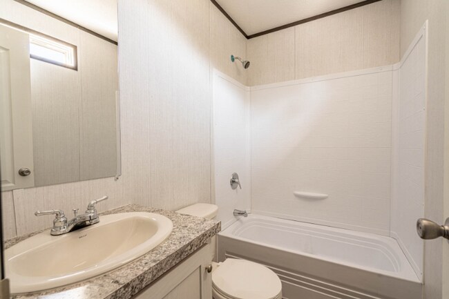 Foto del edificio - 10118 Falvey Lk Ln