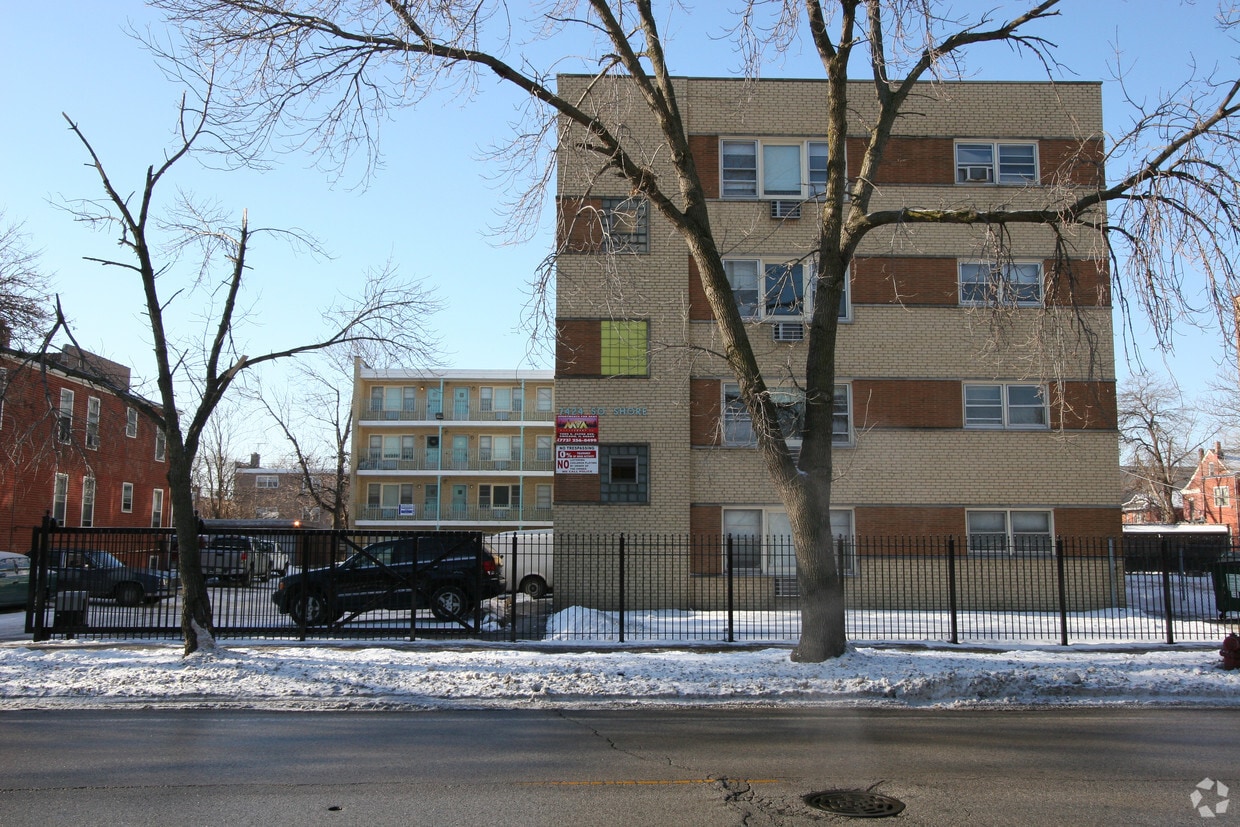7424 S. South Shore Dr. - 7424 S South Shore Dr