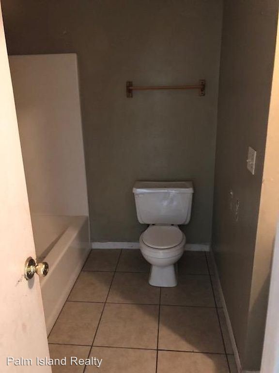 Building Photo - 2 br, 1 bath House - 3731 Frontera Cir