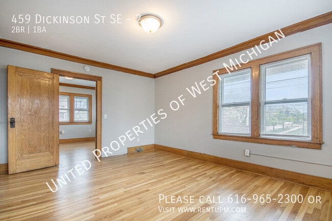 Building Photo - Available Now | 2 Bedroom, 1 Bath Upper Ap...