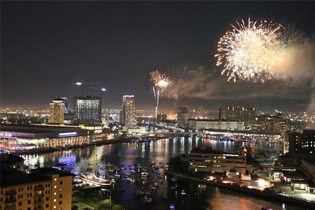 Foto del edificio - 345 Bayshore Blvd