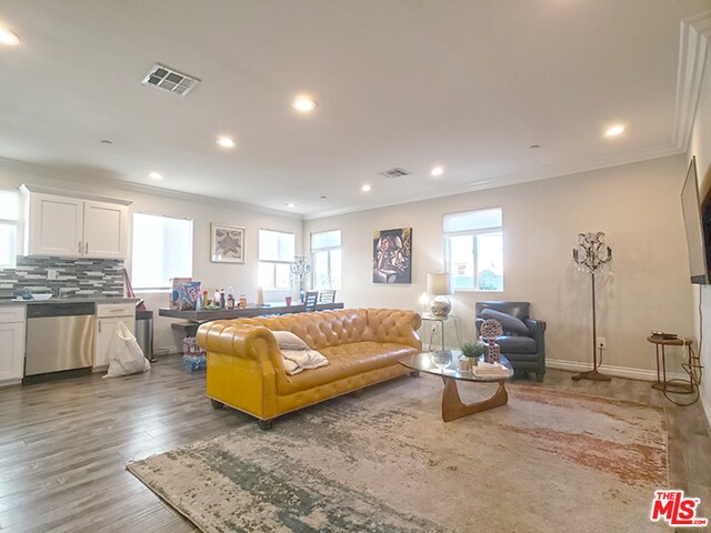 Primary Photo - 963 N Wilton Pl