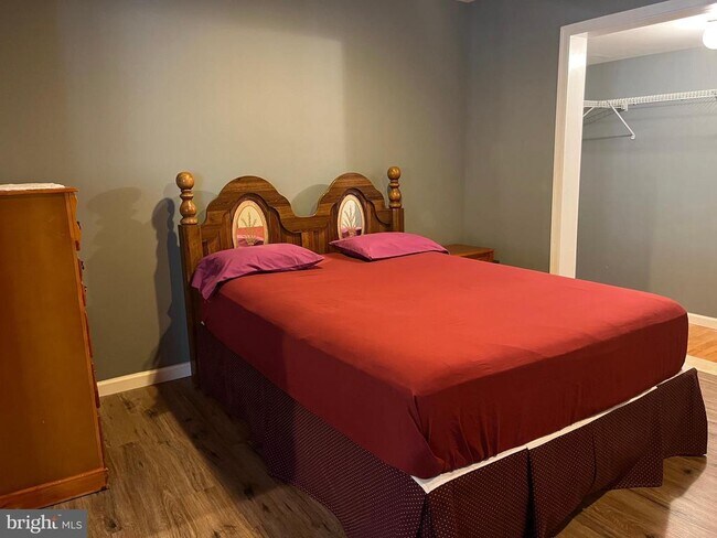 Foto del edificio - 199 Rumbling Rock Rd