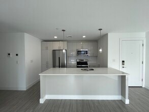 Building Photo - 42 N Beacon St