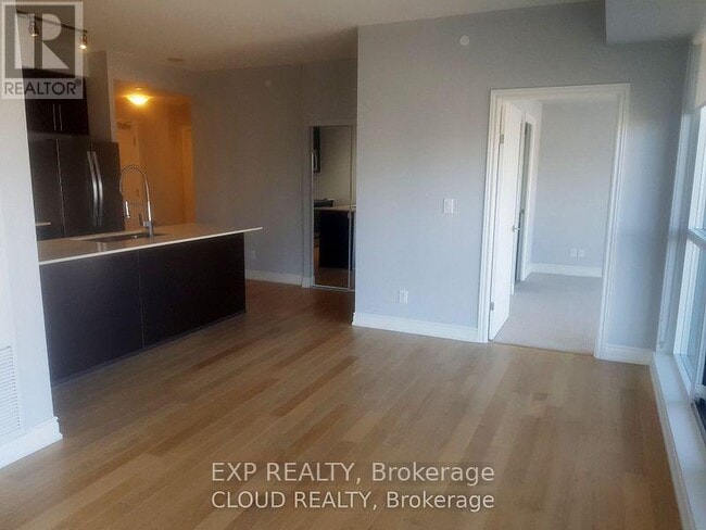 Building Photo - 510 Curran Place