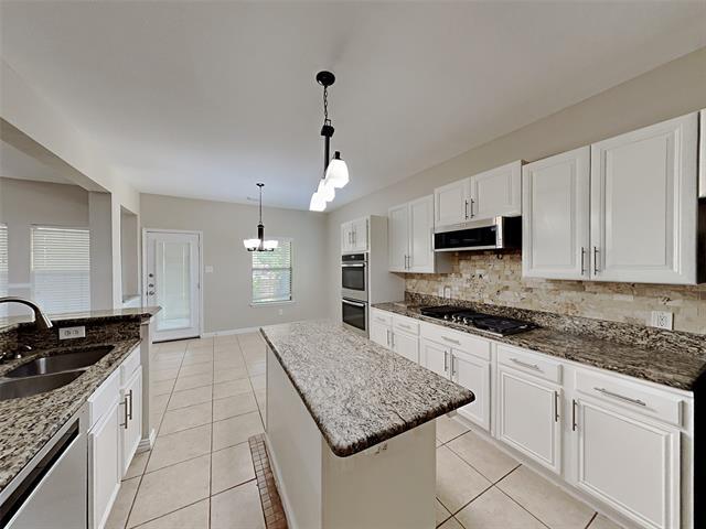 Foto del edificio - 628 Bay Laurel Ln