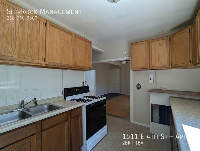 Foto del edificio - 1511 E 4th St