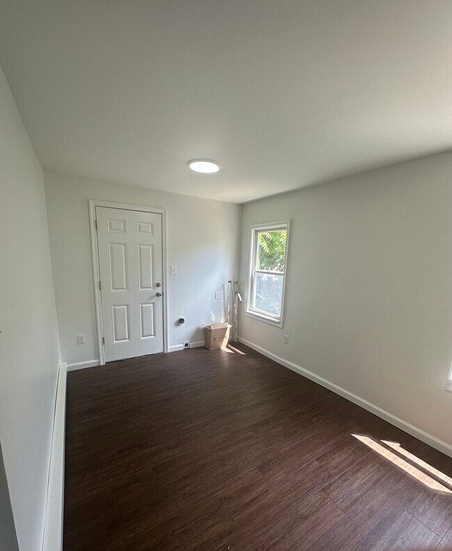 Kitchen with Washer & Dryer Hook Ups - 346 Beech St