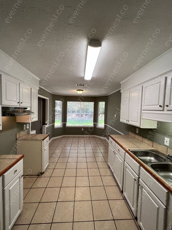 Foto del edificio - 2128 Thousand Oaks Dr