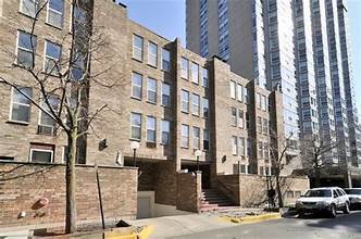 Foto principal - 744 W Gordon Terrace