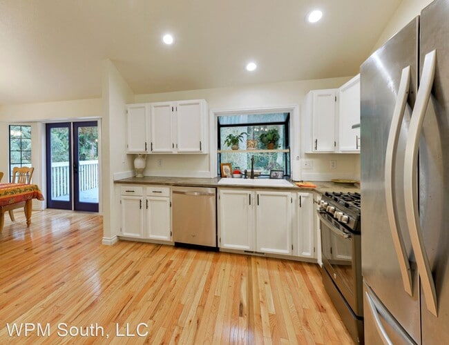Building Photo - 3 br, 3 bath House - 14953 258th Ave SE
