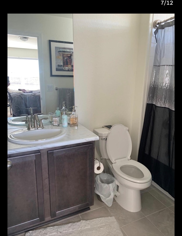 Building Photo - 27335 E Alder Dr