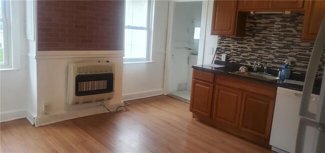 Foto del edificio - 39 Greenville Ave