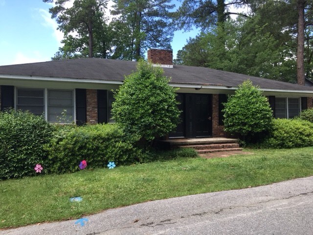 Primary Photo - 1605 Brennen Rd