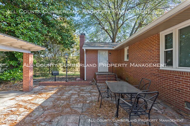 Foto del edificio - EAST COBB ALL BRICK 3B/2BA HOME!!!