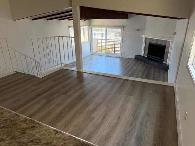 Foto del edificio - 1633 Goodman Ave